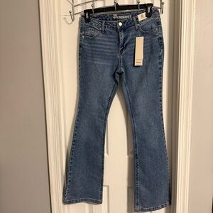 No boundaries women’s jeans